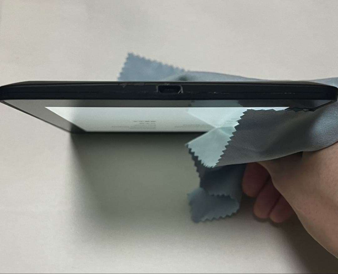 【美品】Amazon Kindle Voyage WiFiモデル 初期化済み