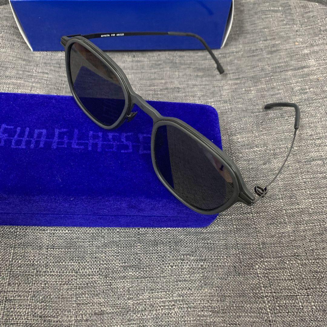 MYKITA ブラック サングラス ケース付き