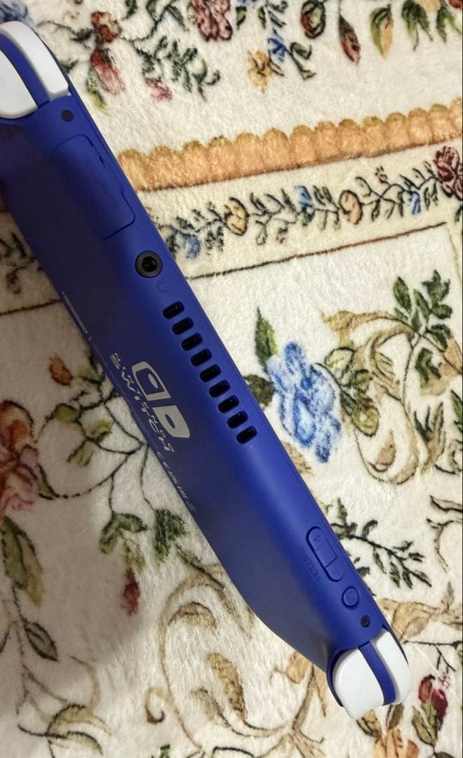 Nintendo Switch Lite本体