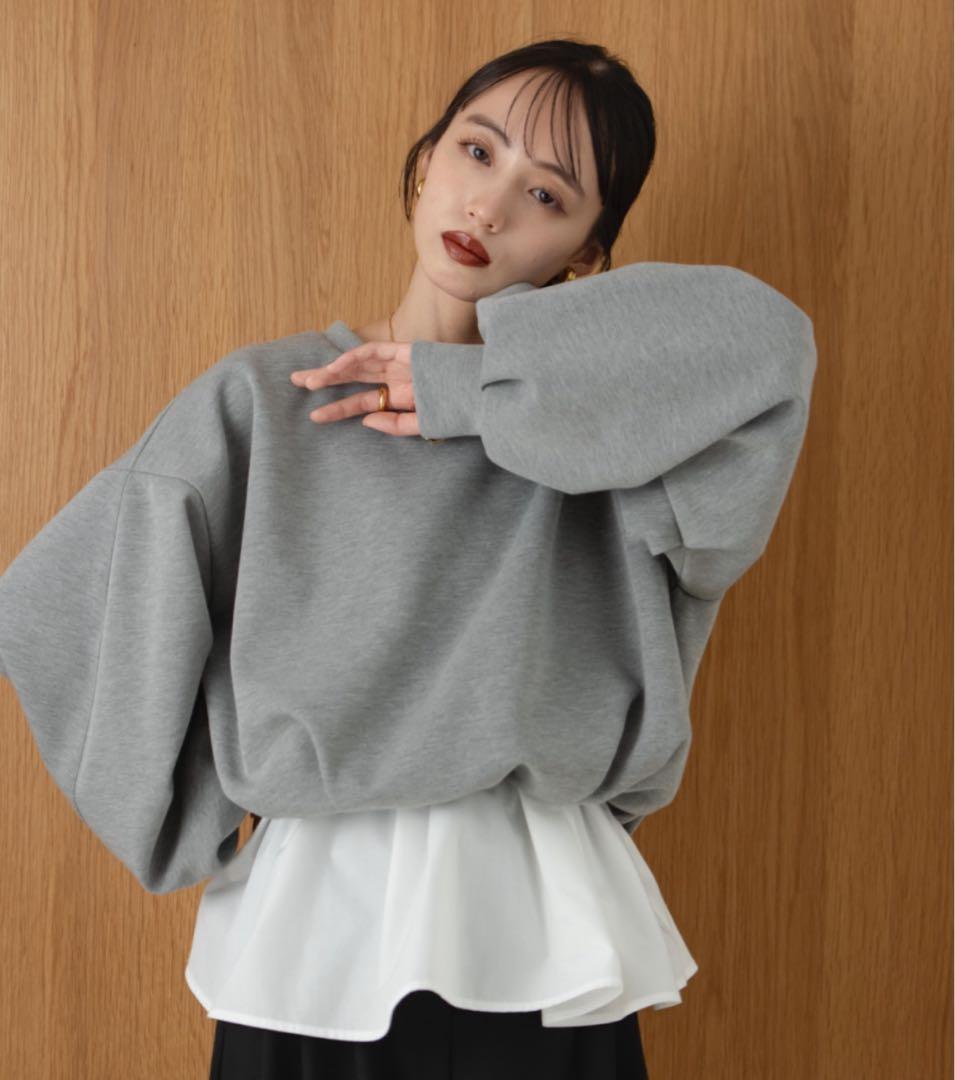 hinari リブフリルキャミ　オフホワイト　即完売商品