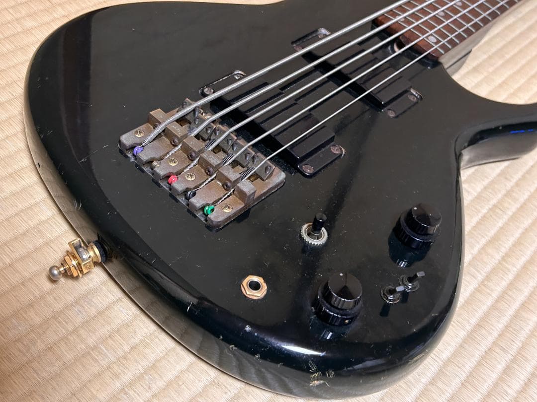 d*2様 Aria pro Ⅱ RSB DELUXE-5　5弦ベース