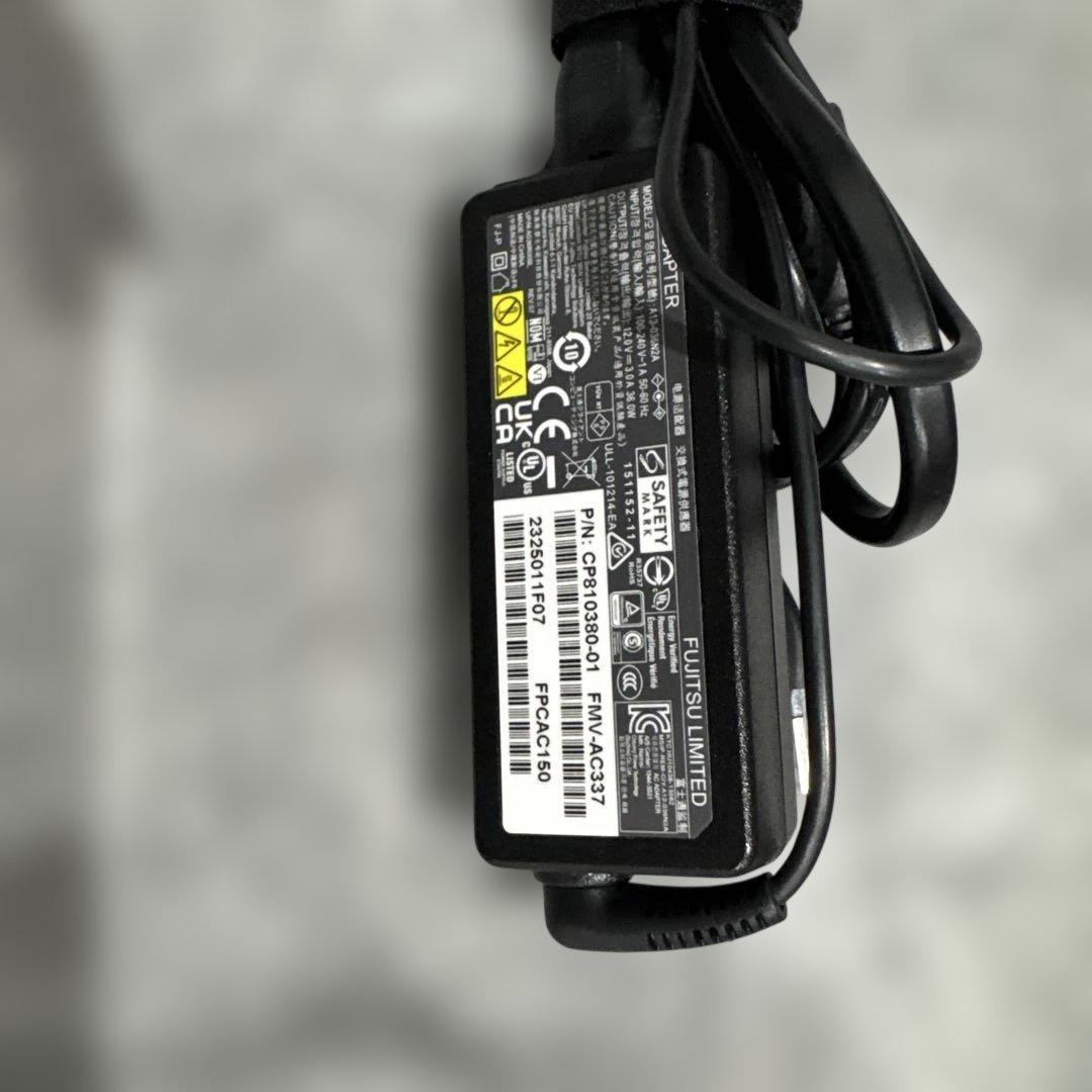 ARROWS Tab Q5010/DEG Celeron 128GB 美品