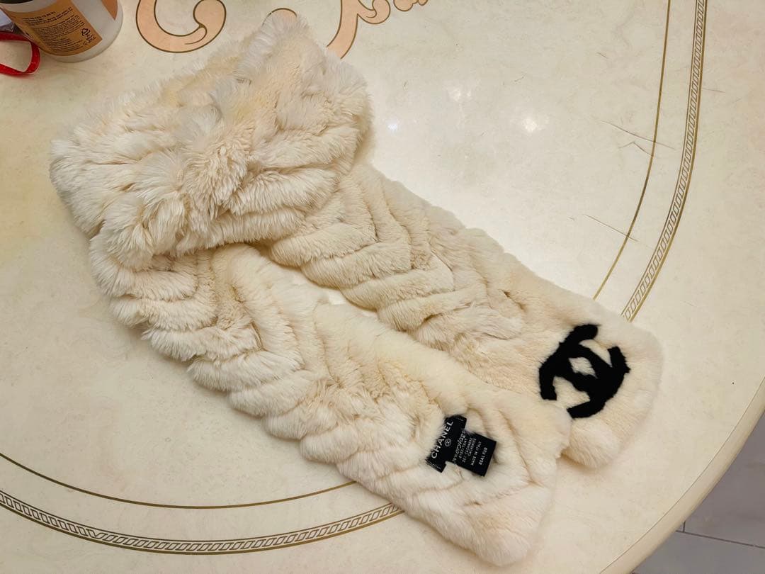 CHANEL シャネル ココマーク オリラグ リアルファー マフラー ホワイト