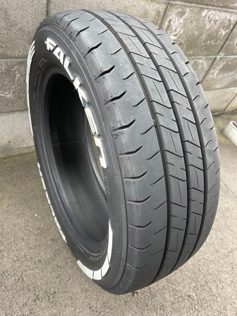 ファルケン ホワイトレター W11 215/60r17 タイヤ1本