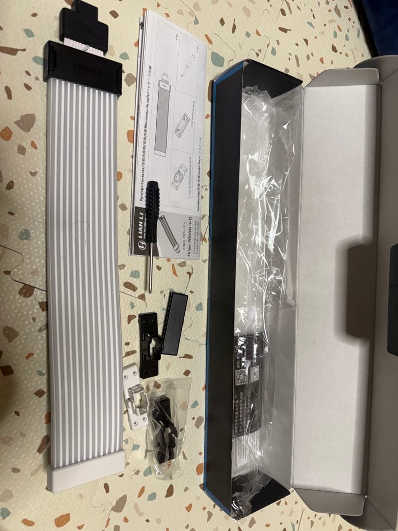 LianLi ワイヤレス GPU用 12V-2x6 wireless