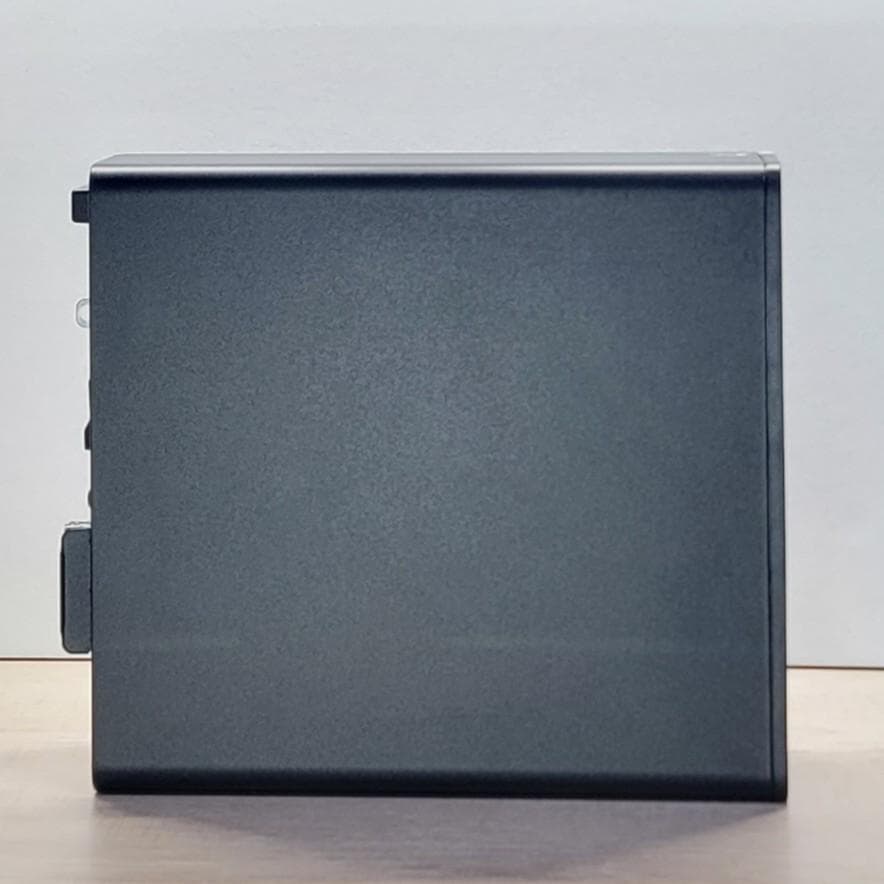 i7 9700／WiFi5／16G／SSD256GB／HDD500GB_管191