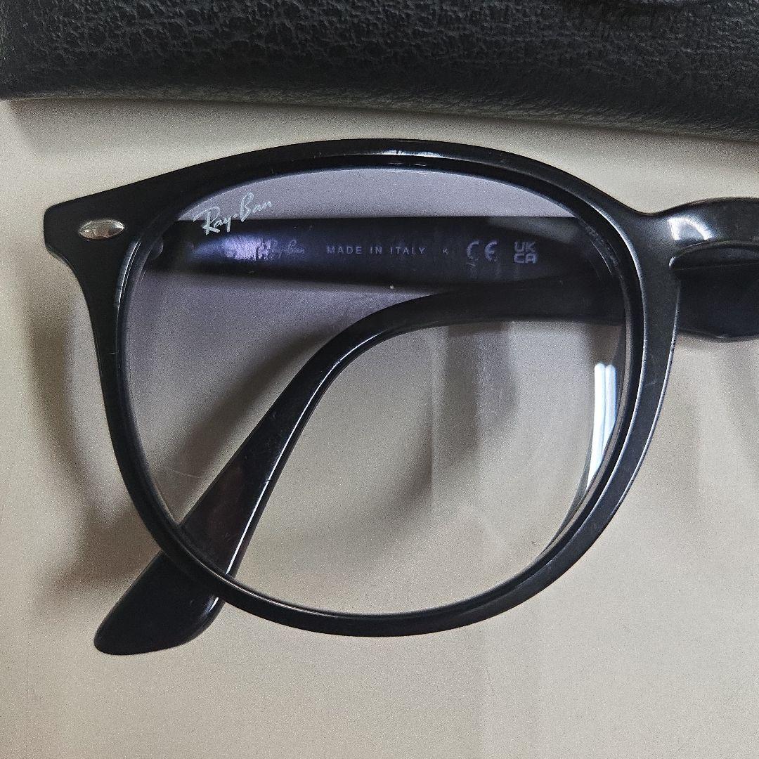 Ray-Ban RB 4259-F601/19 ライトブルー