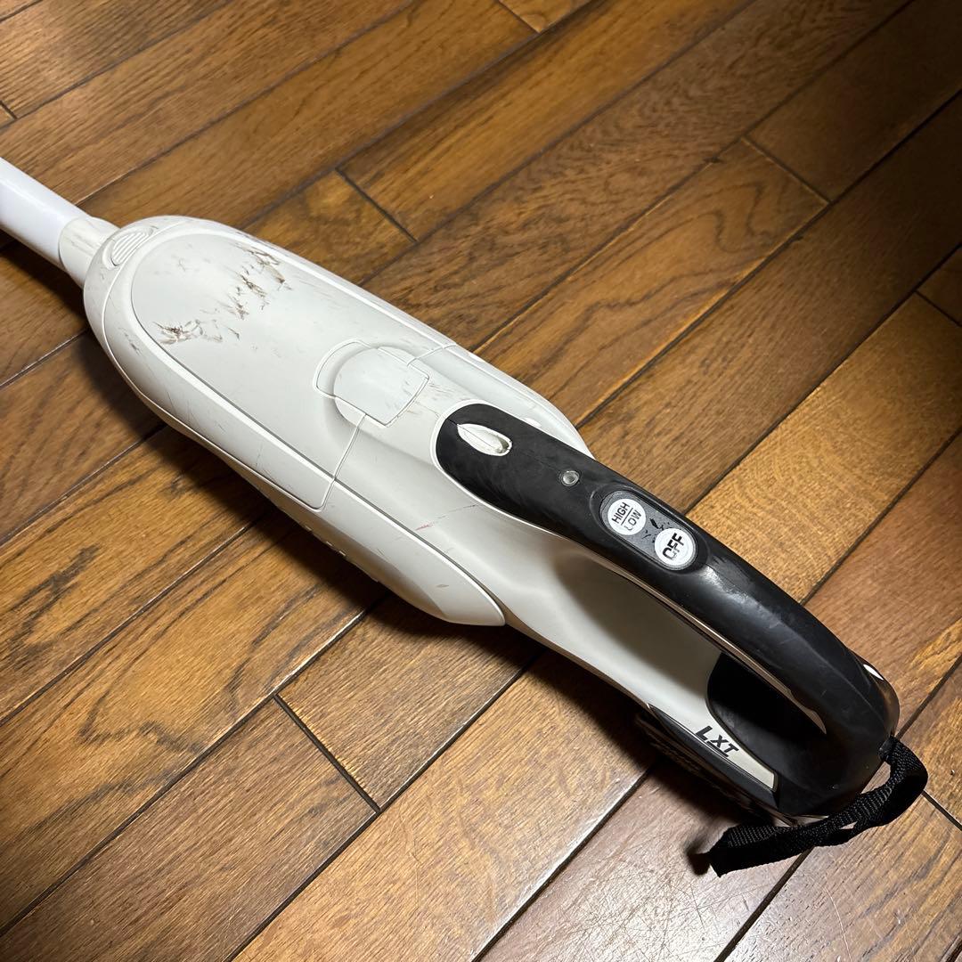 マキタ充電式クリーナ　CL142FD 14.4V