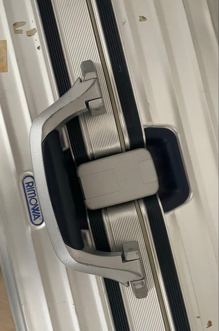 【廃番】RIMOWA シルバーインテグラル 82L 4輪
