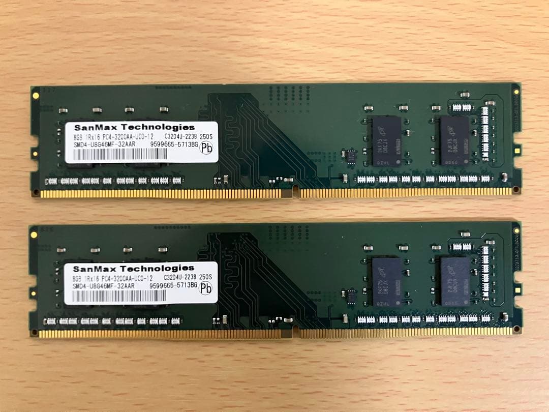 美品●DDR4-3200 8GB×2枚(16GB) SanMax●デスクトップ用