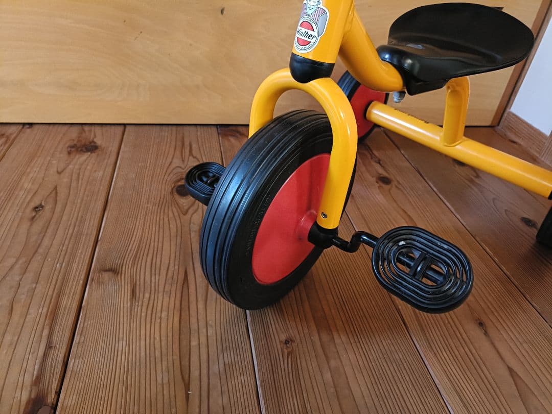 bornelund 三輪車 黄色 赤ホイール