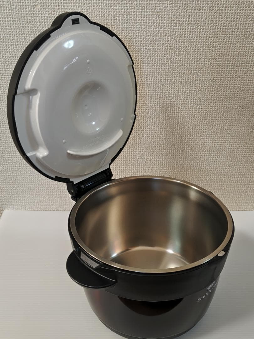 サーモス　真空保温調理器　シャトルシェフ　KBB-1600