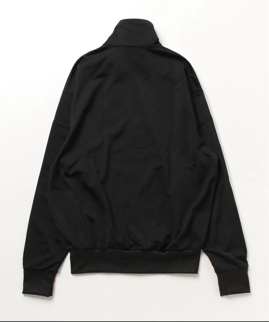 adidas トラックジャケット 黒