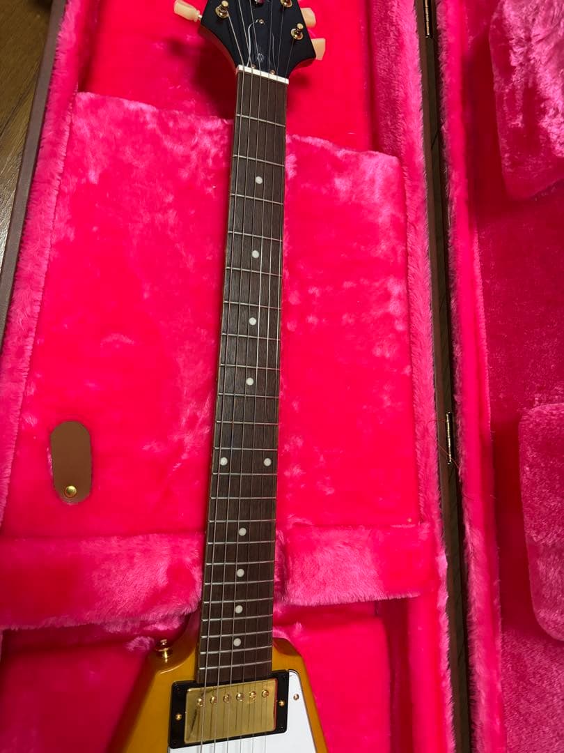 本日限定 新品未使用 Epiphone 1958 Korina Flying V