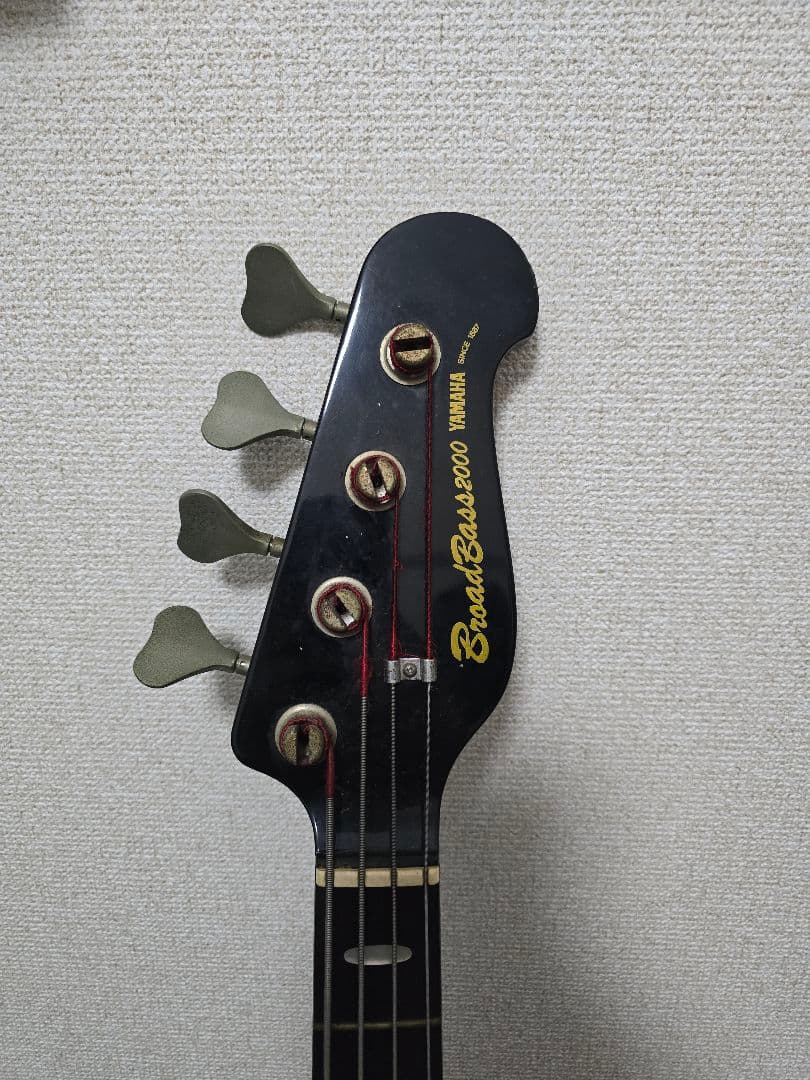 YAMAHA Broad Bass BB2000 エレキベース