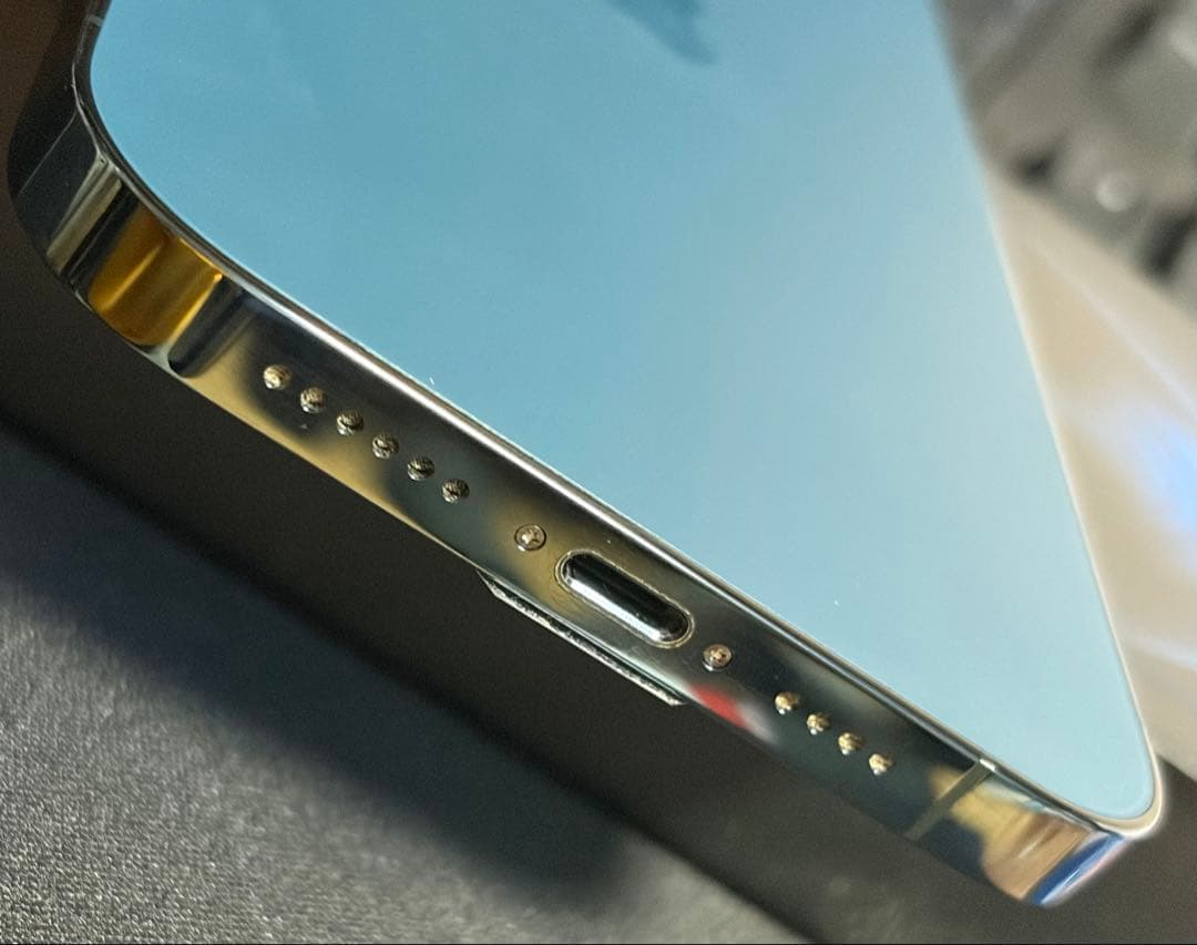 バッテリーフロント画面純正新品 iPhone12promax ブルー 256GB