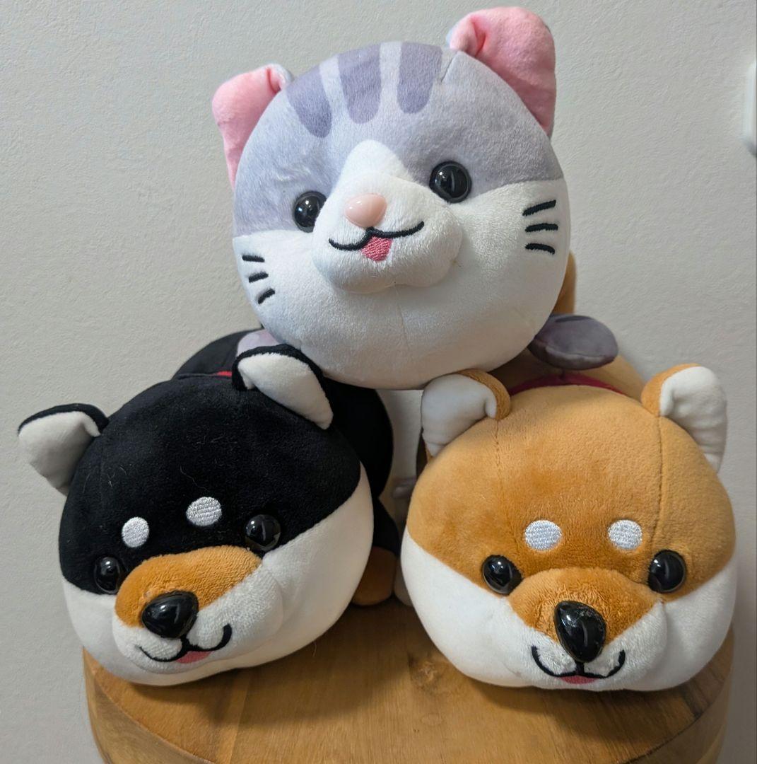 ハッピー 豆柴 秋田犬 くじ 特賞　特等　特大ぬいぐるみ　新品 柴犬 猫 4等