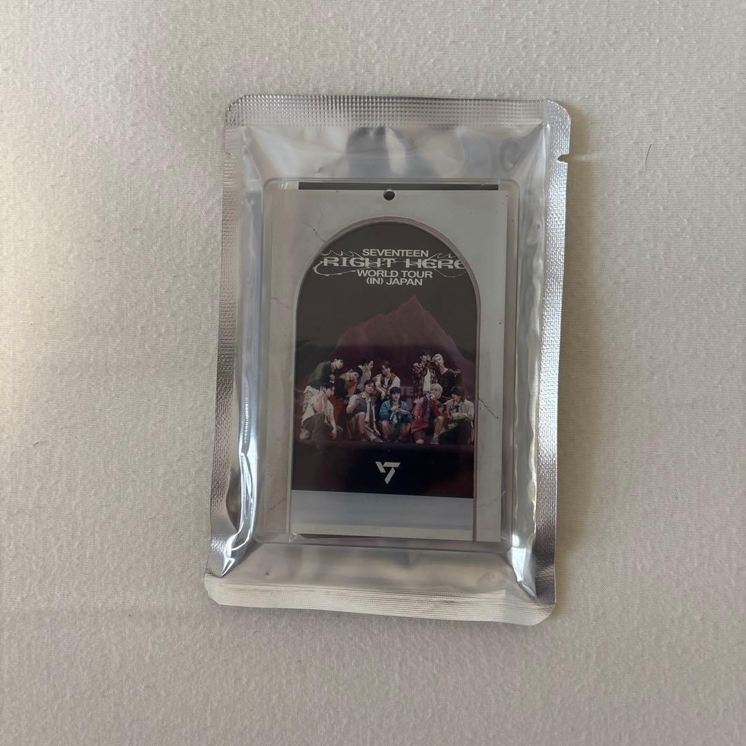 SEVENTEEN RIGHT HERE IN JAPAN セブチ デジコ
