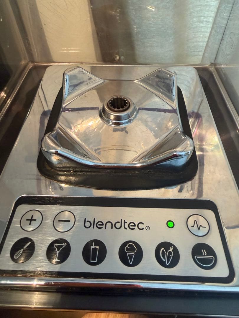 家庭用Blendtec ブレンダー 防音カバー付 動作OK スムージー店使用品