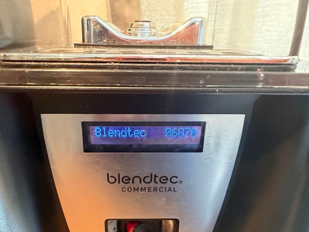 家庭用Blendtec ブレンダー 防音カバー付 動作OK スムージー店使用品