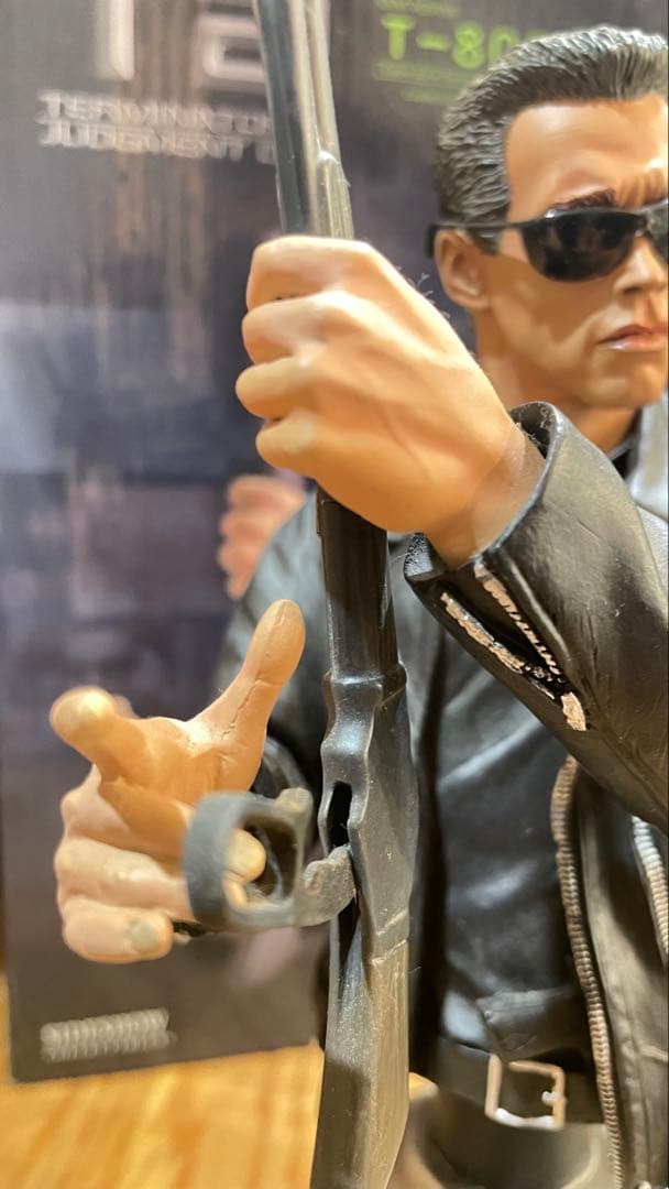 バ*ラ様 ターミネーター T-800 フィギュア