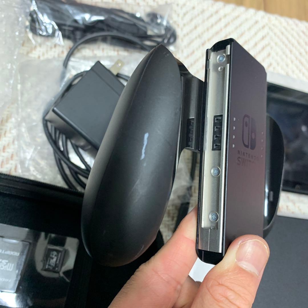 Switch本体 SDカード、持出ケース付き
