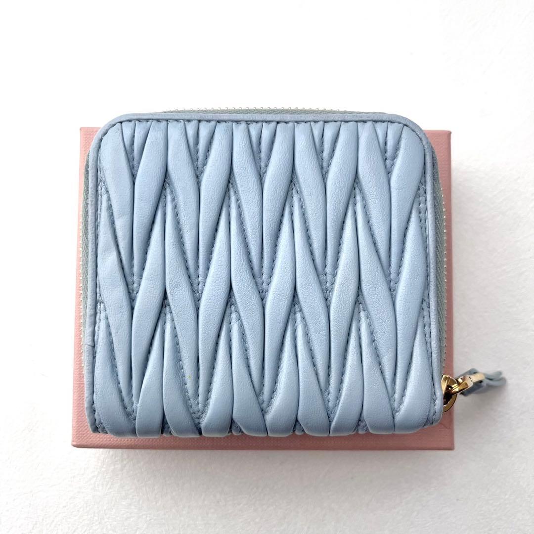 miu miu ミュウミュウ マテラッセ コンパク二つ折り財布　0212-①