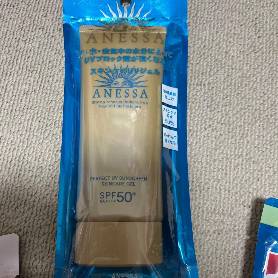 ANESSA 日焼け止めミルク