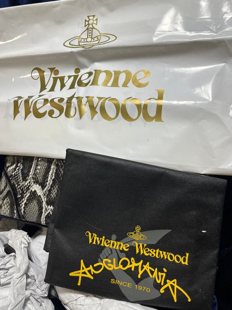 Vivienne Westwood ヘビ柄ボストンバッグ