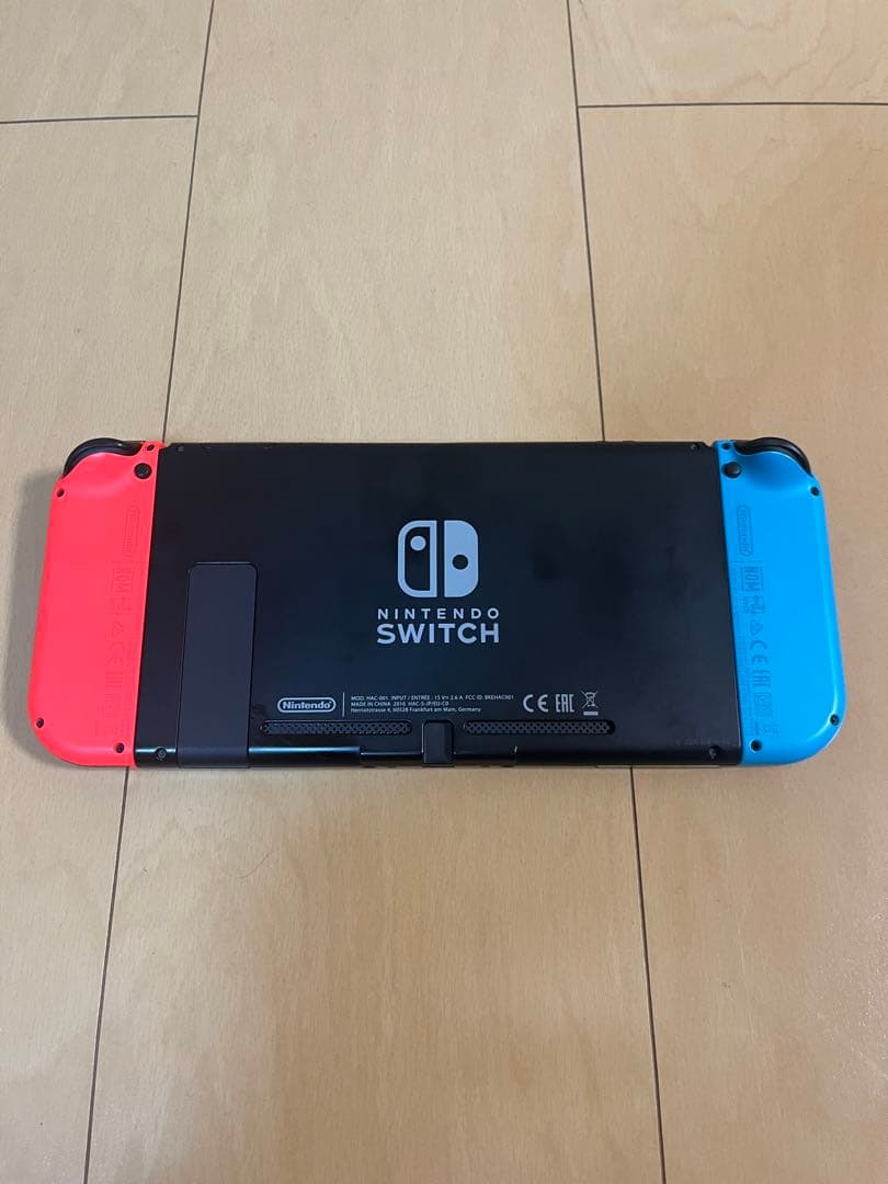 Nintendo Switch 本体 スマブラ　マリパ
