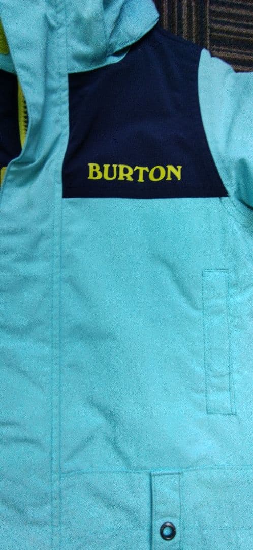 BURTON 子ども用スノーボードウェア　3T