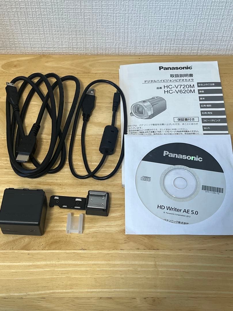 パナソニックPanasonic HC-V720M ビデオカメラ 2013年製
