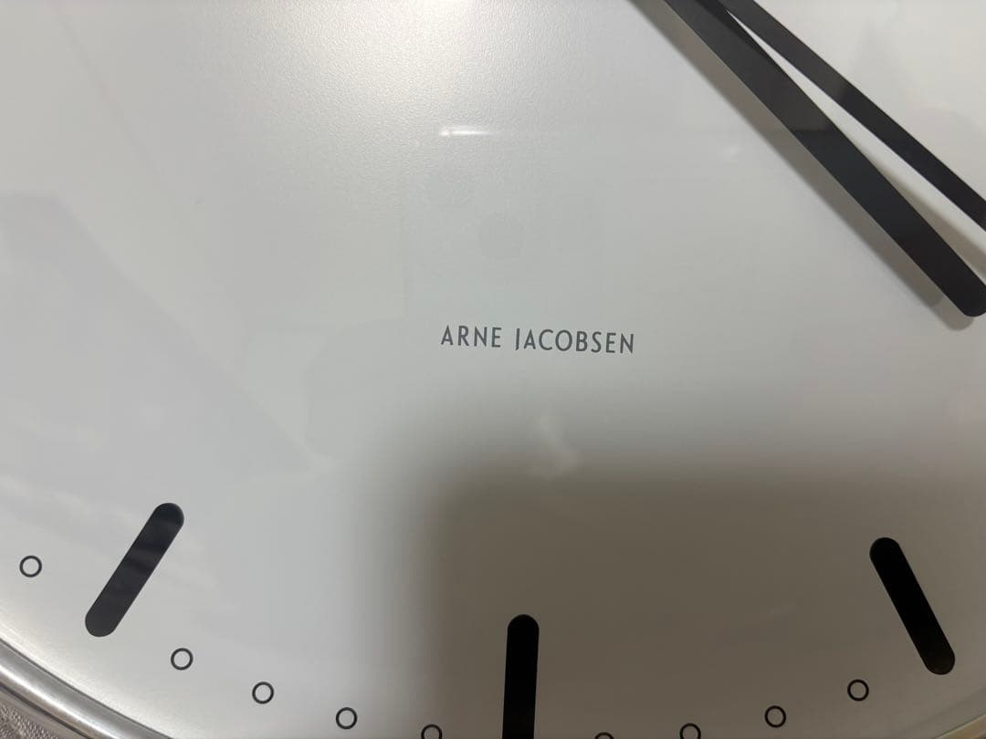 Arne Jacobsen アルネヤコブセン壁かけ時計 29cm