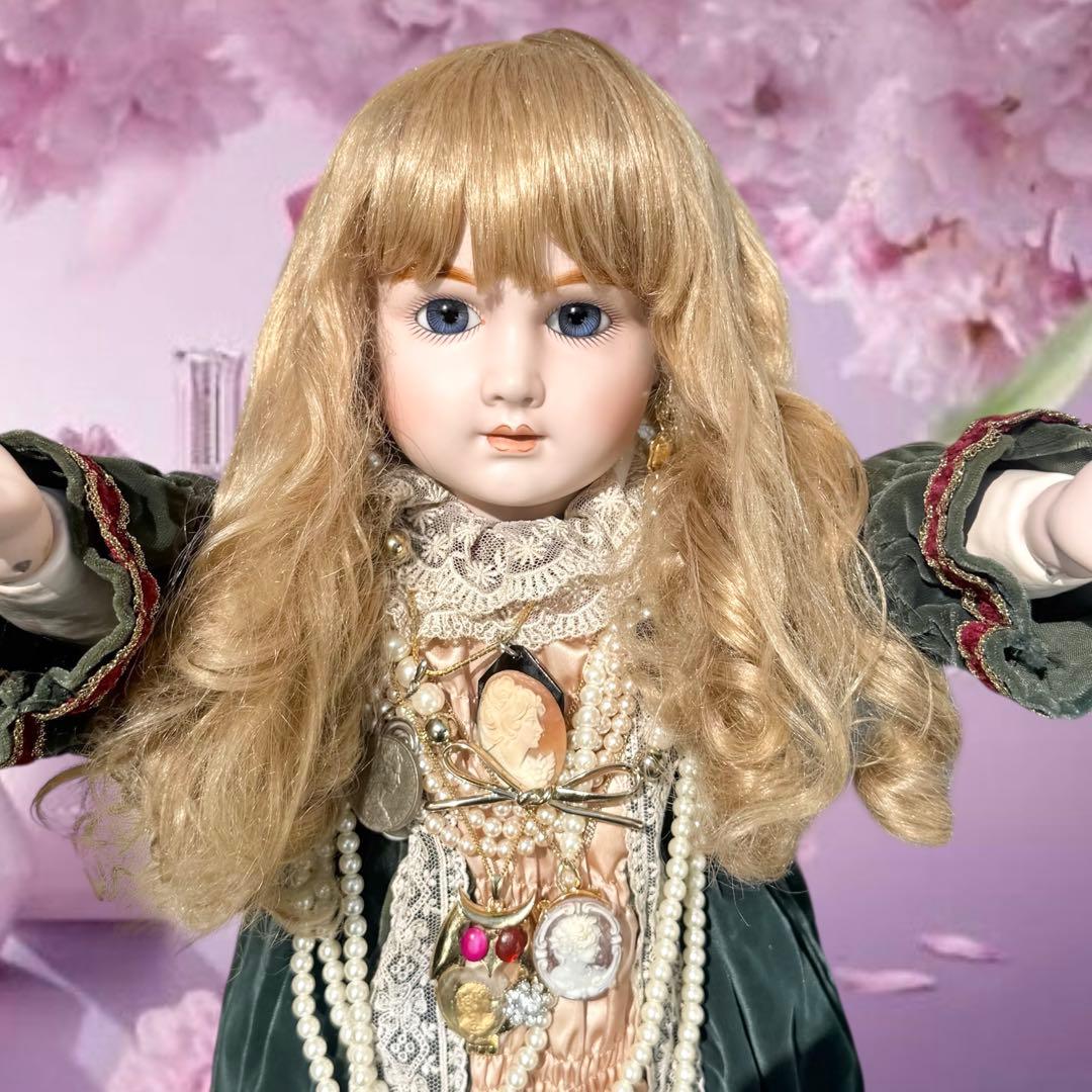 ビスクドール アーテー ピンク ドレス ホワイト 花飾り ボネ 証明書付 カメオ