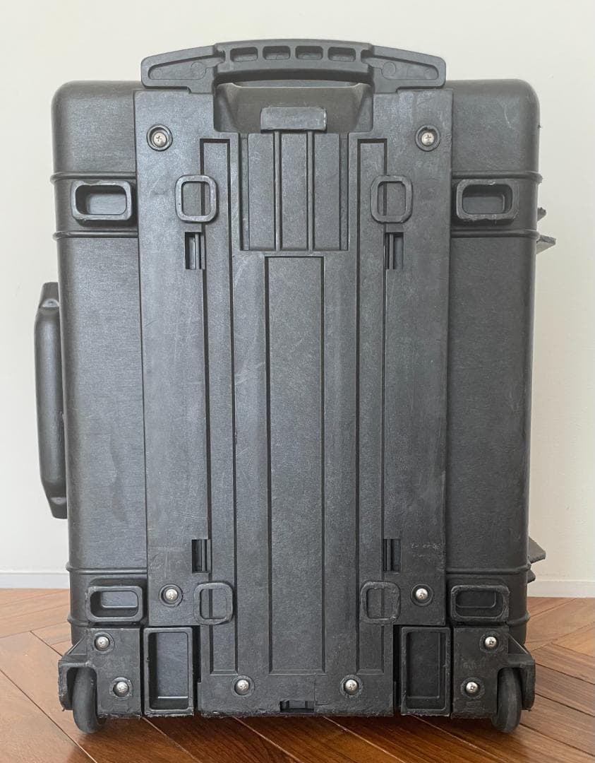 希少:ペリカンケース Pelican Protector 1560LOC