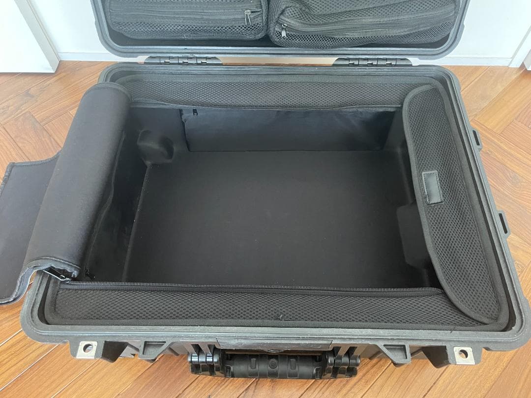 希少:ペリカンケース Pelican Protector 1560LOC