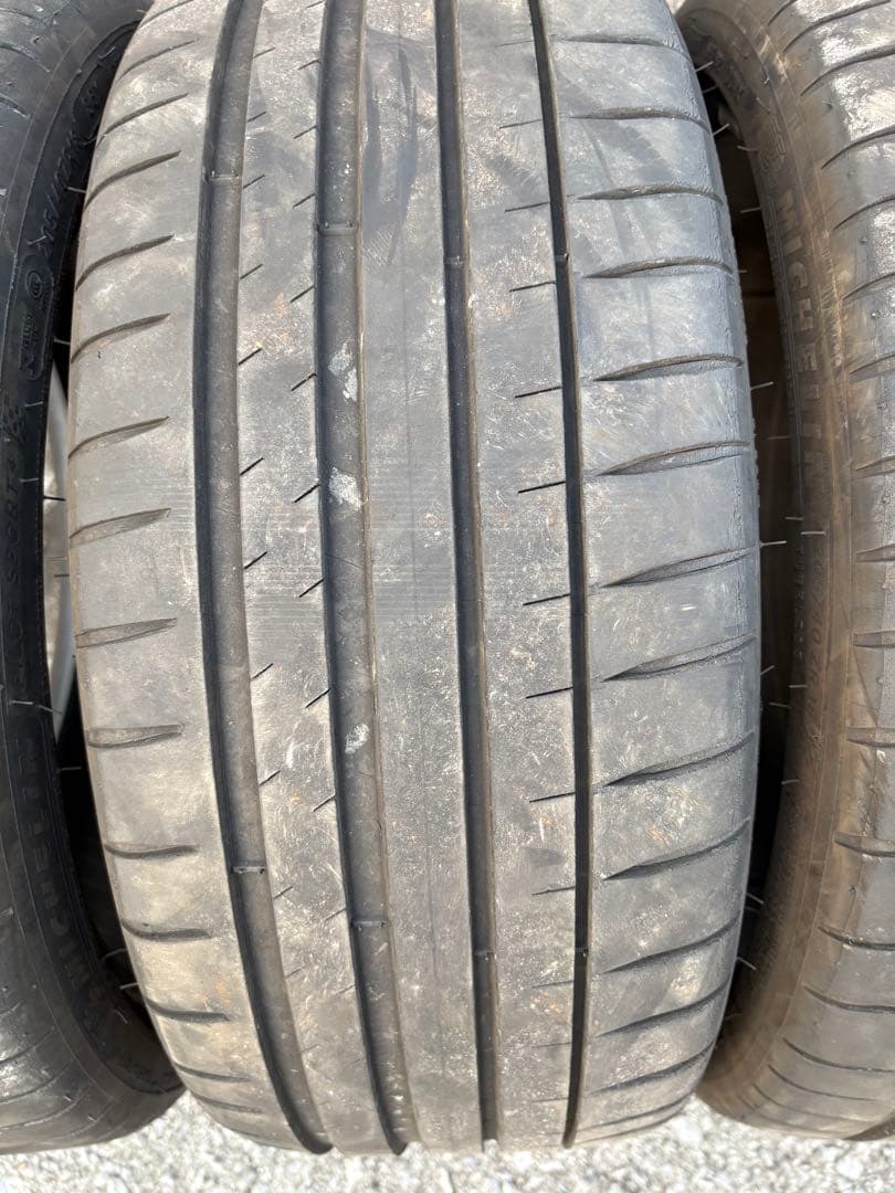 タイヤMICHELIN PILOT SPORT 4 205/40ZR18