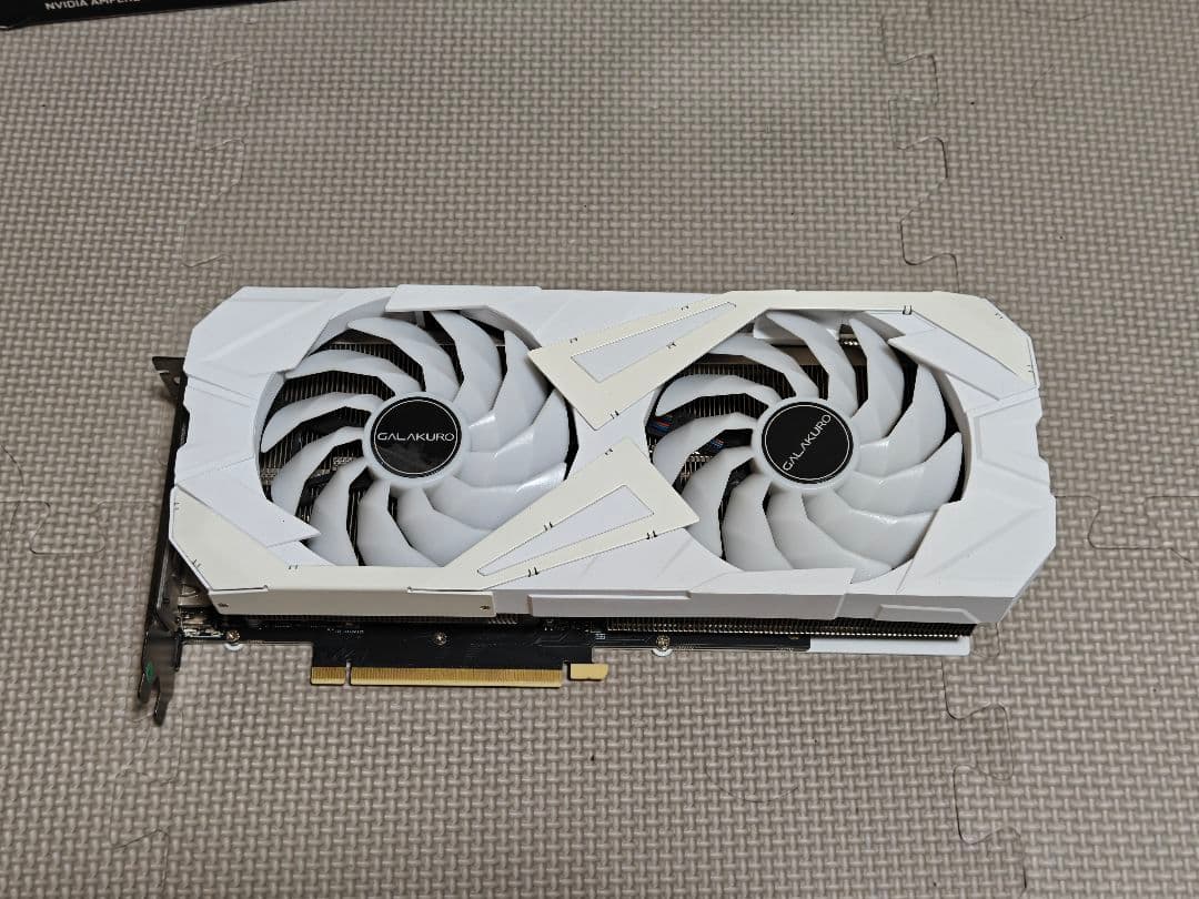 Galakuro RTX 3070 Ti 8GB ホワイト