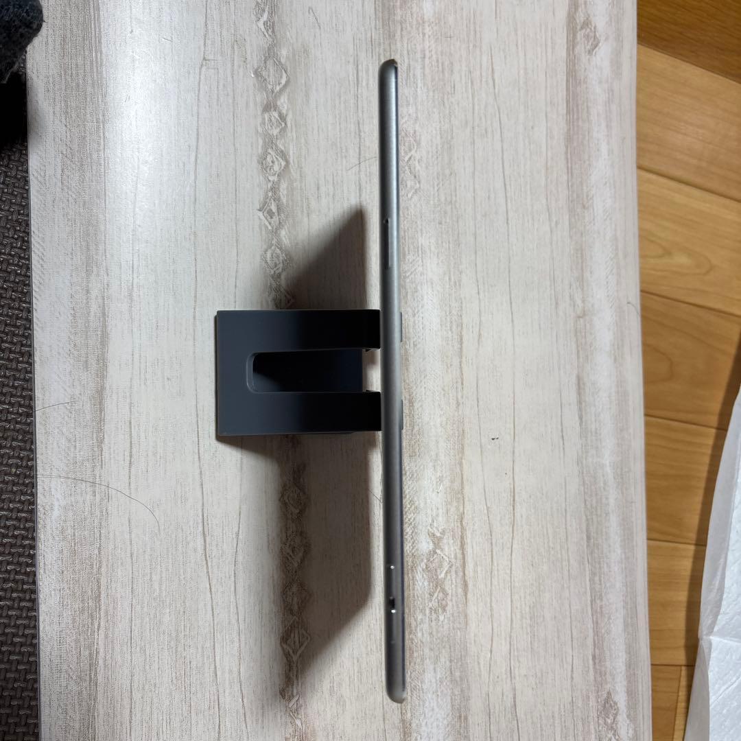 iPad mini 4 Cellularモデル　SIMフリー　64GB