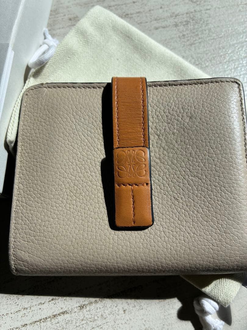LOEWE 二つ折り財布 ベージュ/ピンク