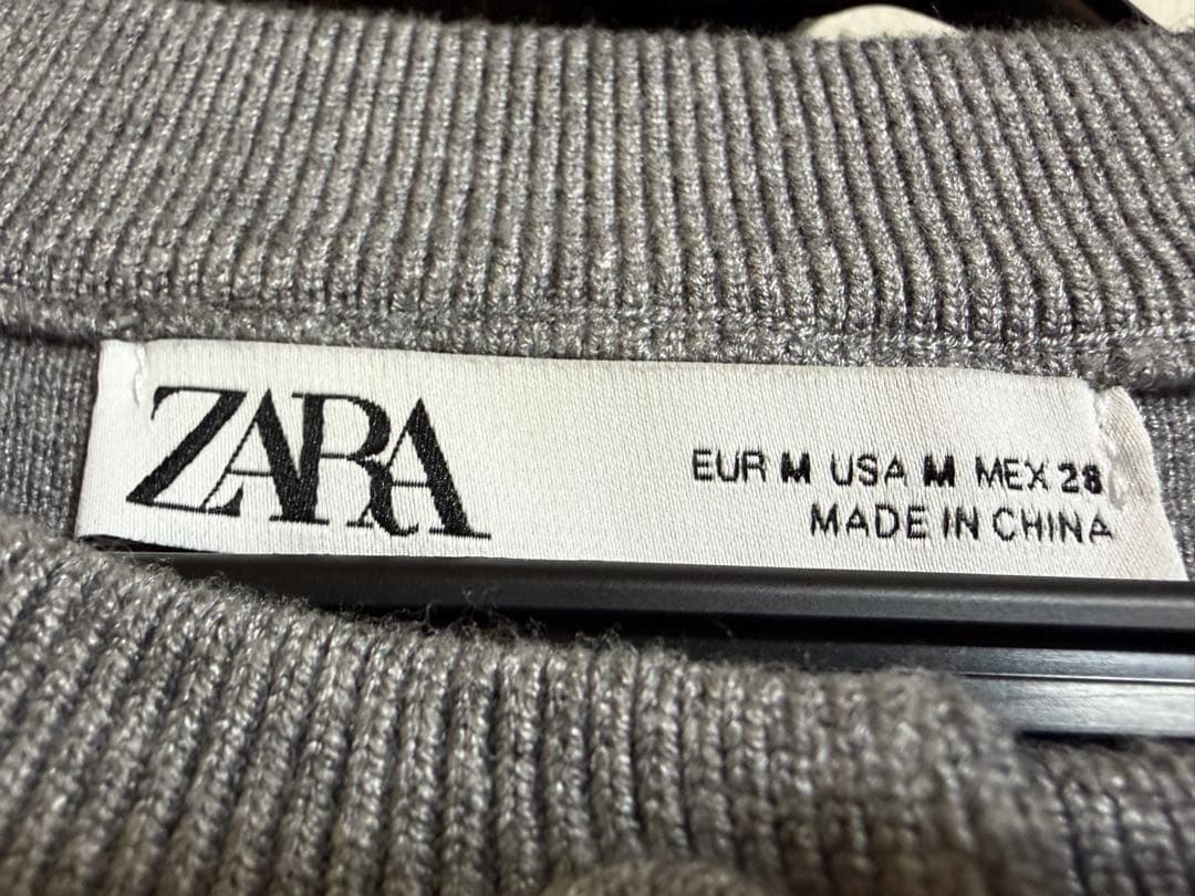 ZARA プレーンニットパデットショルダーカーディガンM