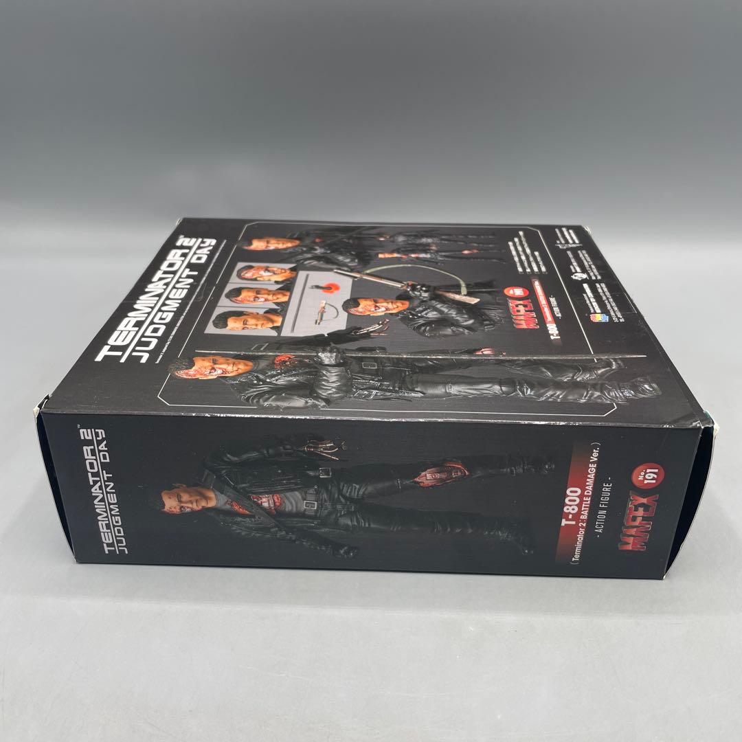 MAFEX T-800 T2:BATTLE DAMAGE ver ターミネーター