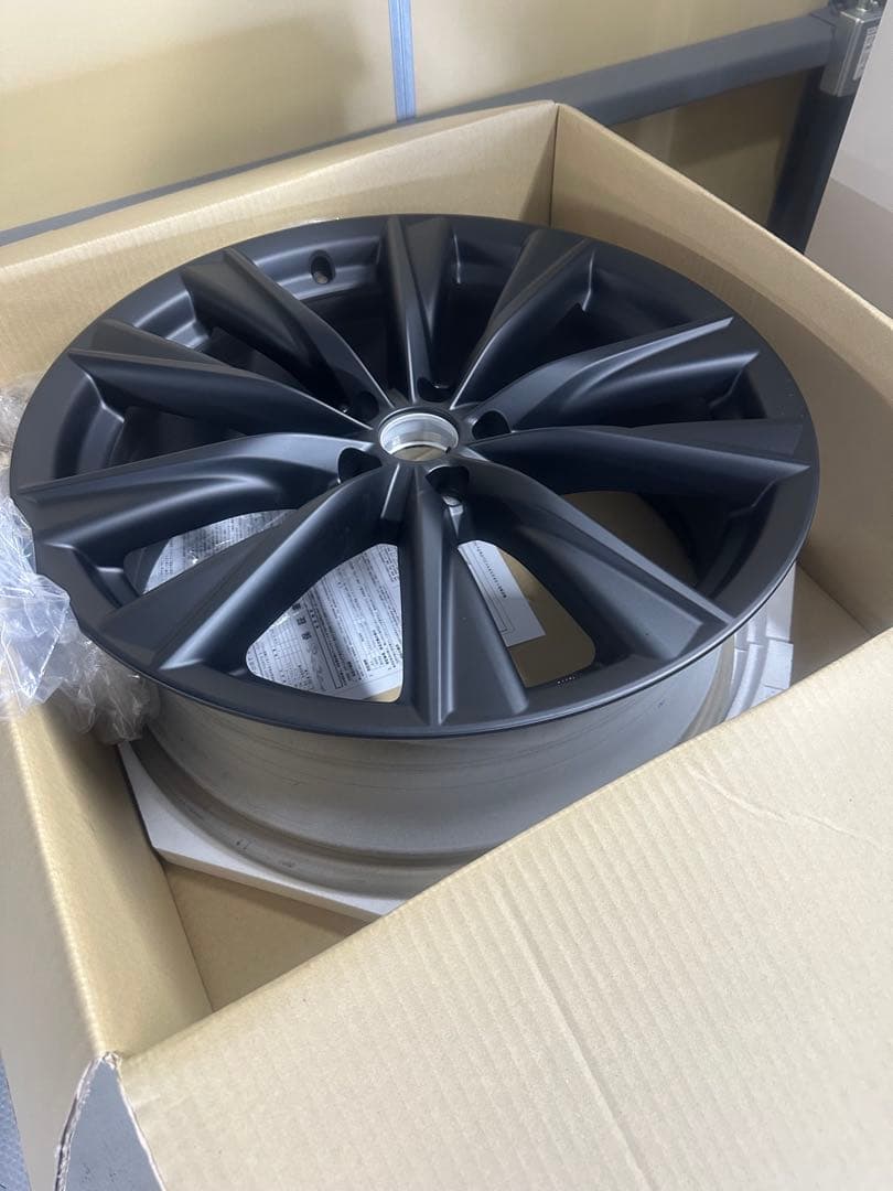 新車外し レクサスRX500H アルミホイール