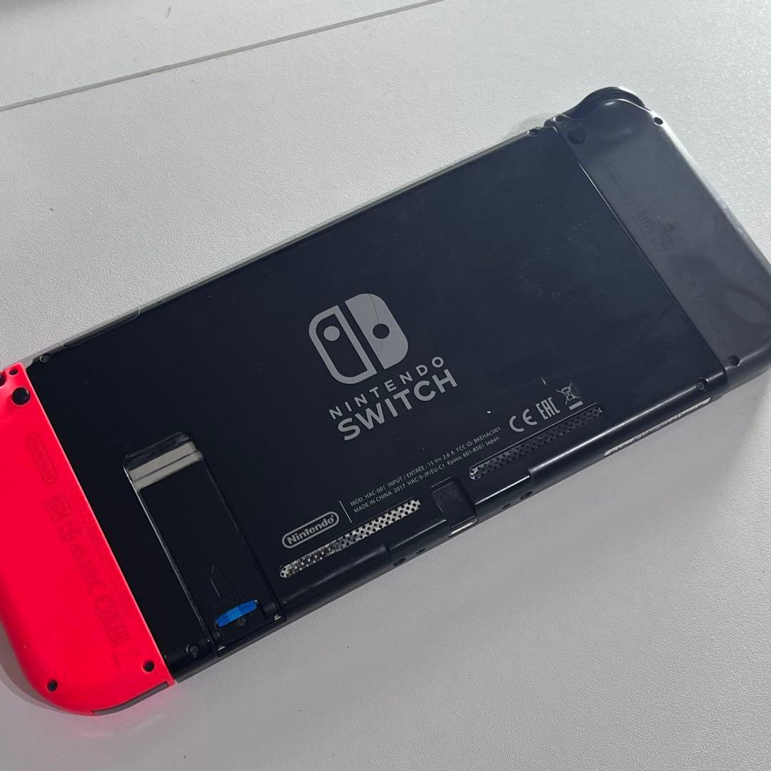 Nintendo Switch グレー/レッド 本体