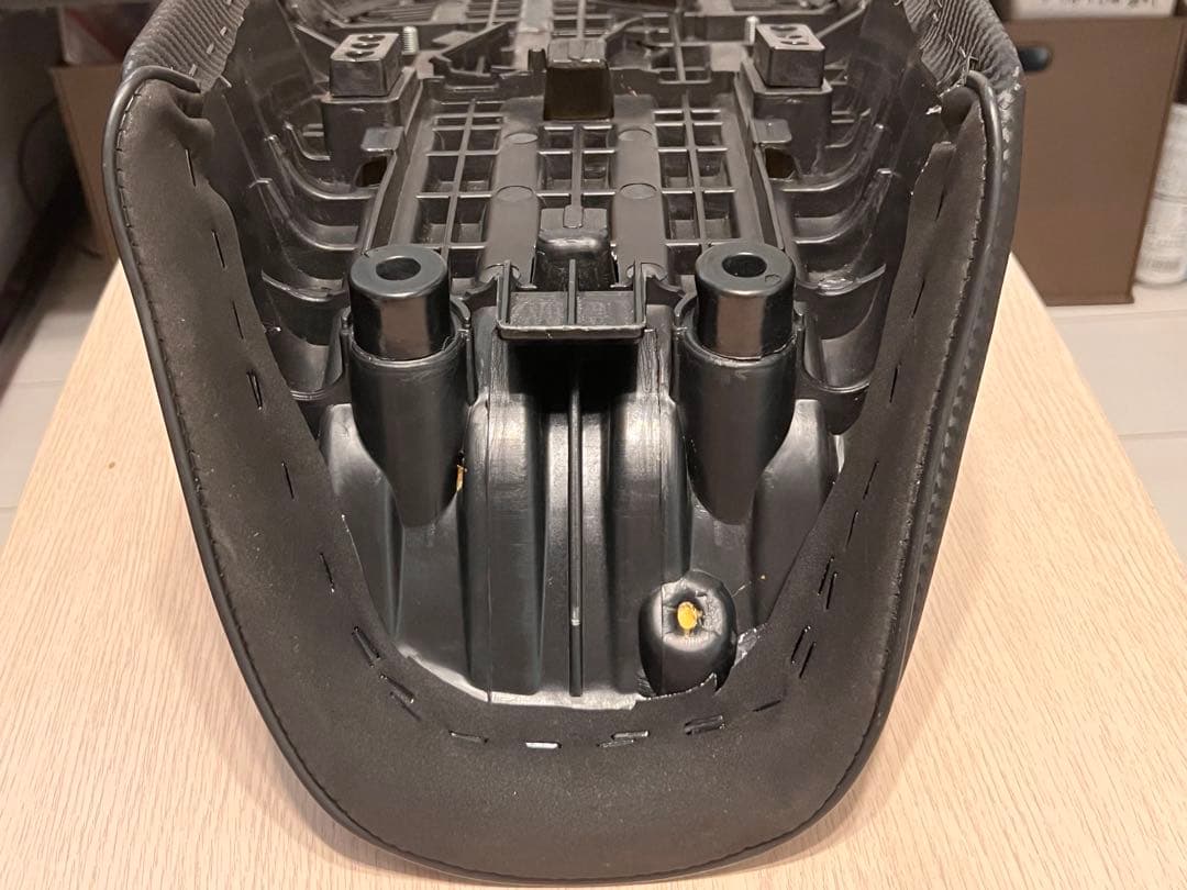 ビーコムビー GROM　グロム　JC92　ローダウンタックロールシート