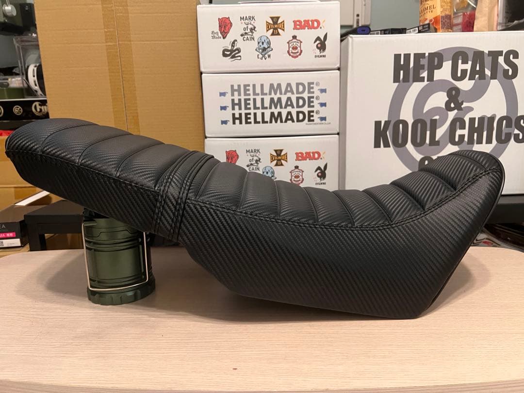 ビーコムビー GROM　グロム　JC92　ローダウンタックロールシート
