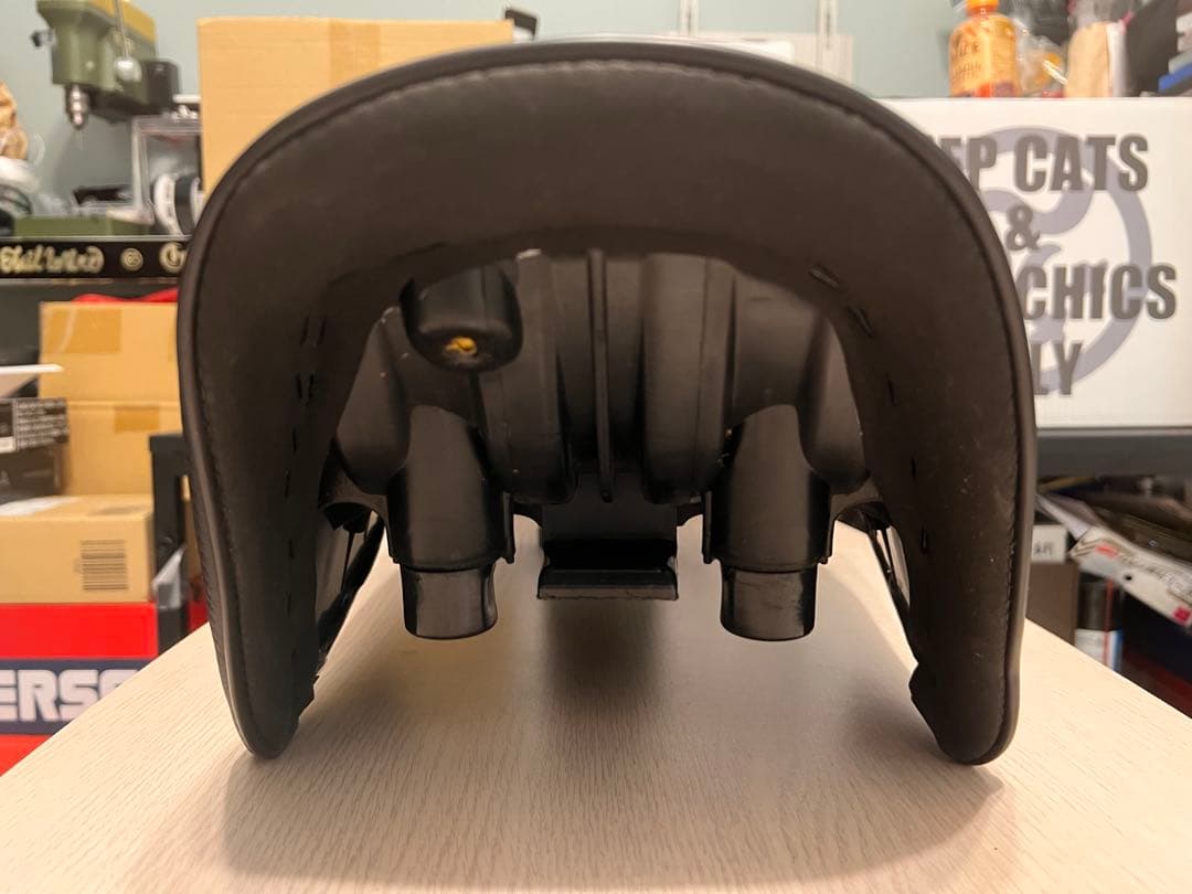 ビーコムビー GROM　グロム　JC92　ローダウンタックロールシート