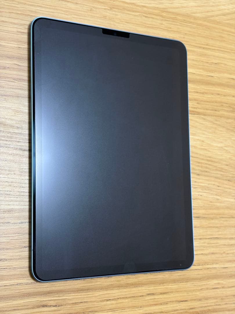 iPad Air 第5世代 Wi-Fiモデル 256GB（ブルー）　ケース付き