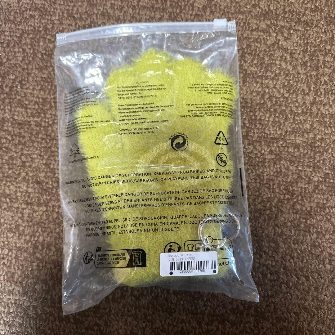 小物 sol soonerorlater GuruGuru Hairy Gloves