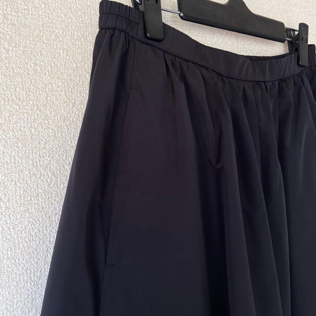 大きいサイズ　23区　タフタ　フレア　ロングスカート　黒　44 ブラック
